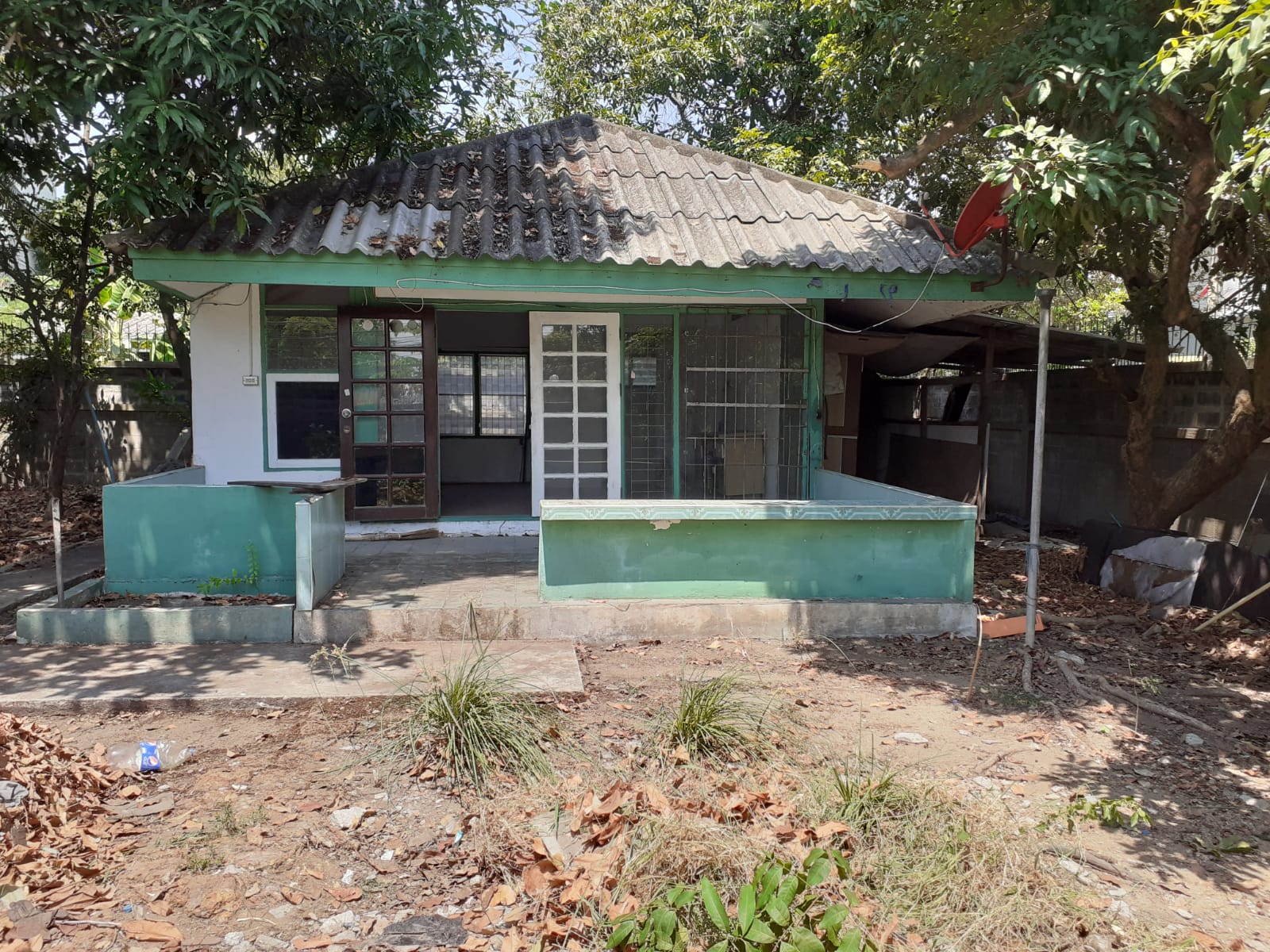  House for Rent in Bearing Soi 58 (102 square wah) Owners Post